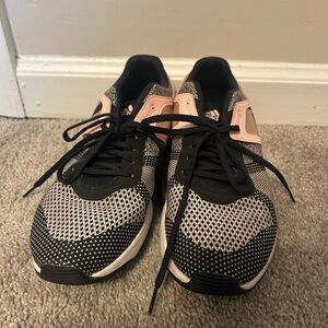Adidas Women's Navy Blue and Light Pink Sneakers Size 9
